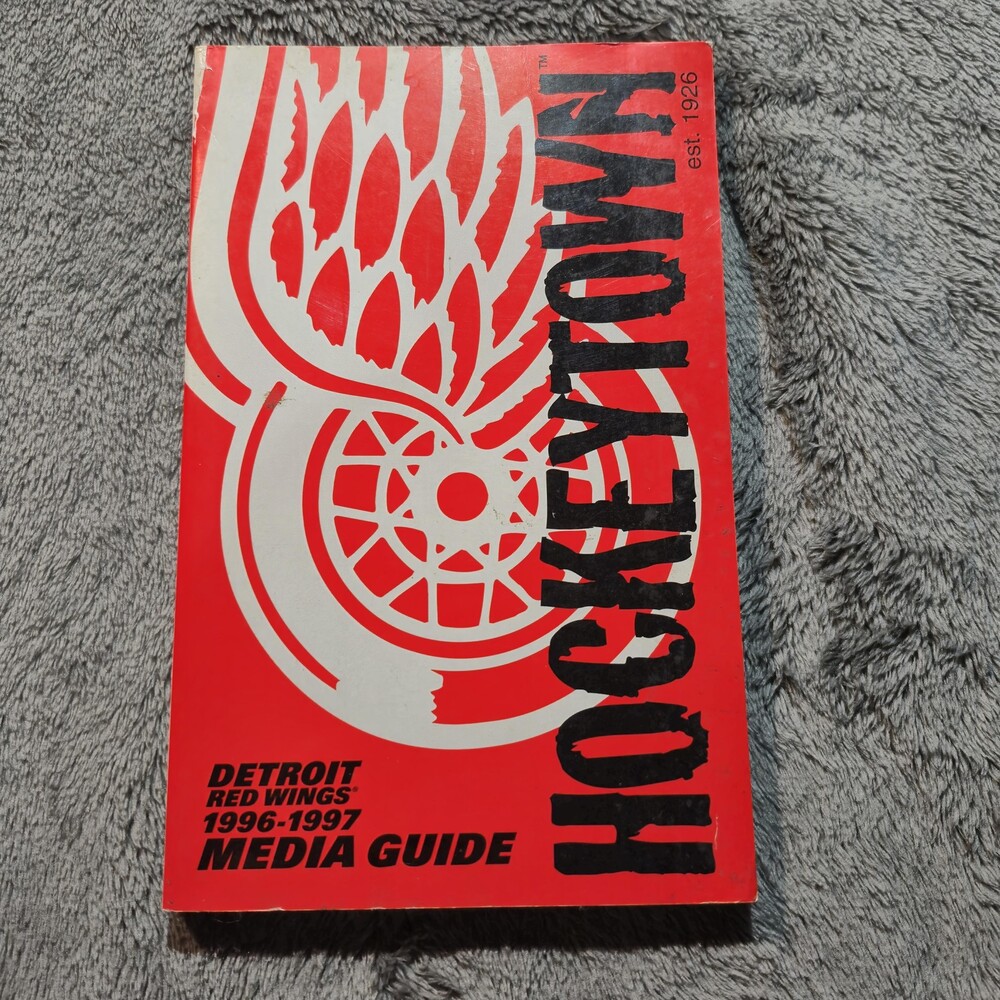 Vintage Detroit Red Wings Media Guide NHL Hockey Hockeytown Classic 1996 1997